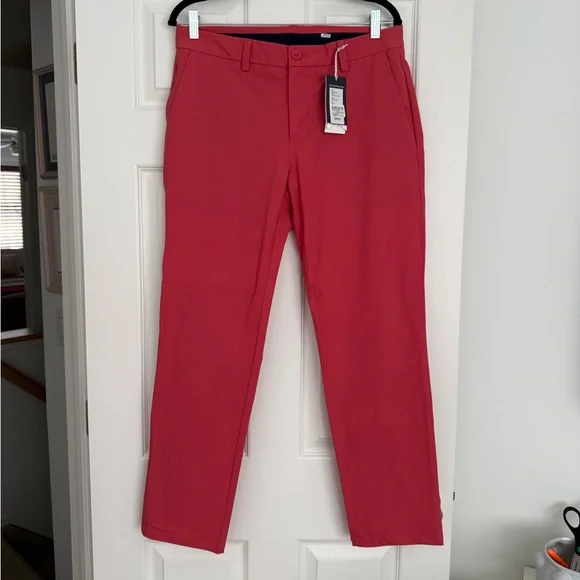 NWT Vineyard Vines On-The-Go Pant in Sailor Red